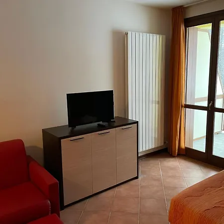 Cimone Supersci Polle-life Lejlighedshotel Riolunato