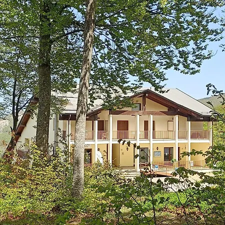 Aparthotel Cimone Supersci Polle-life