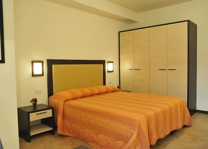 Apart-hotel Cimone Supersci Polle-life 4*