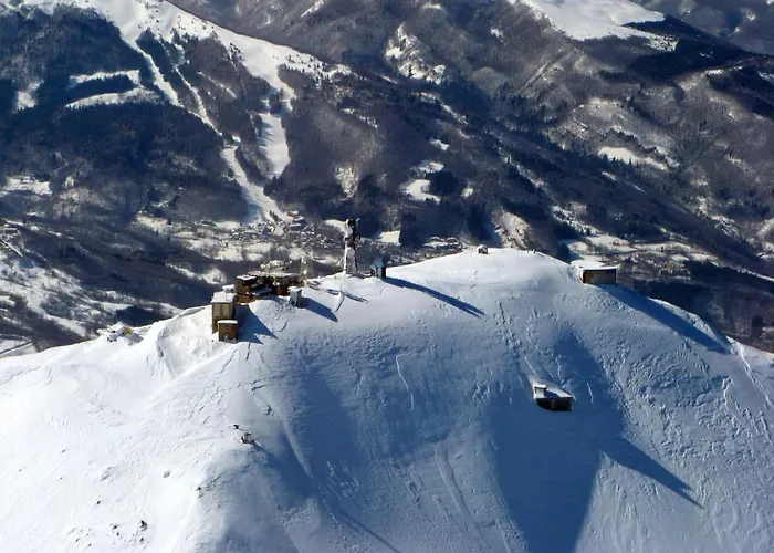 Apart-hotel Cimone Supersci Polle-life 4*