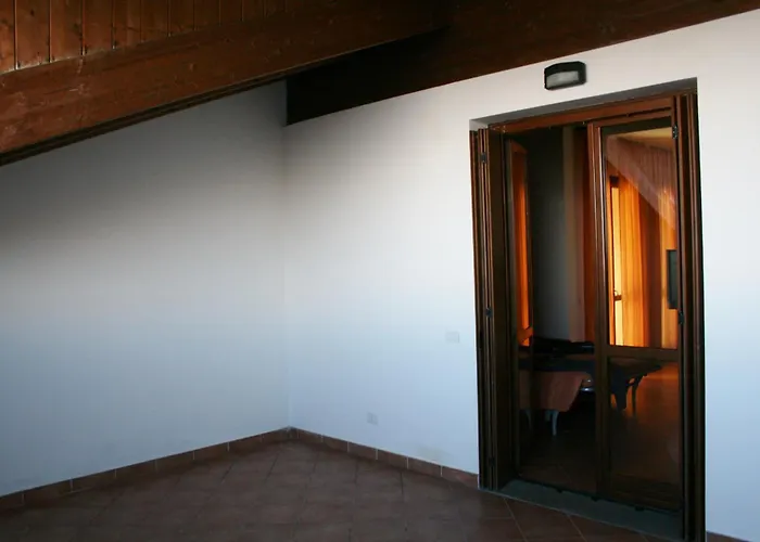 Apart-hotel Cimone Supersci Polle-life 4*