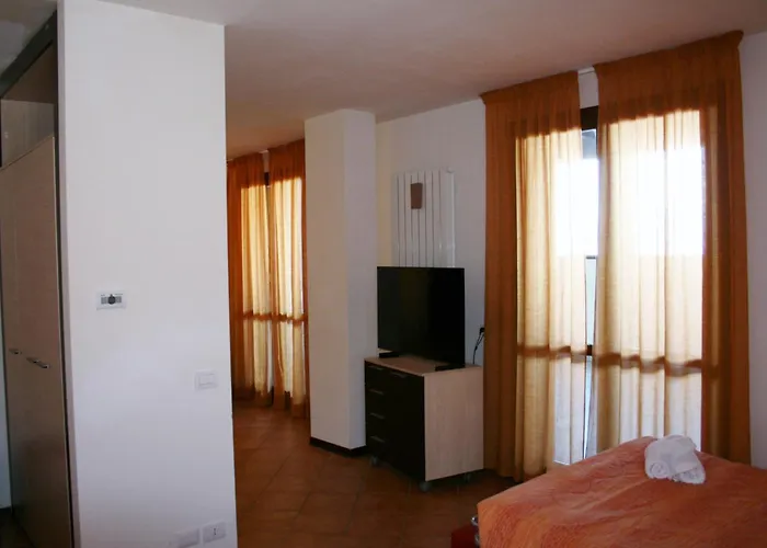 Cimone Supersci Polle-life Apart-hotel Riolunato